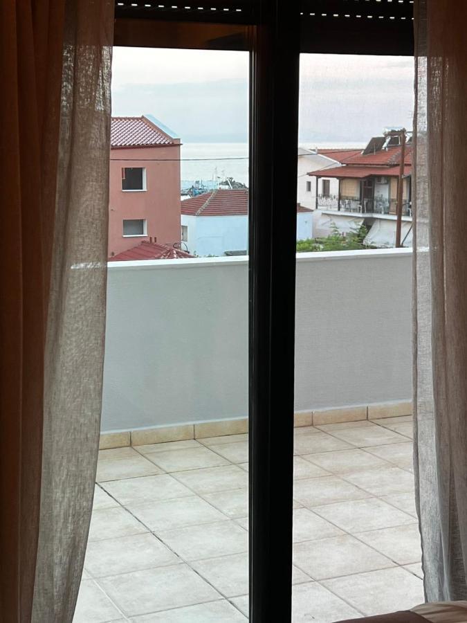 Diamantoula Apartment Неа-Скіоні Екстер'єр фото